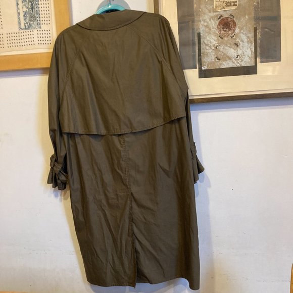Vintage Burberry Green Silk Trench Coat Sz 6 / M/L - Picture 7 of 16